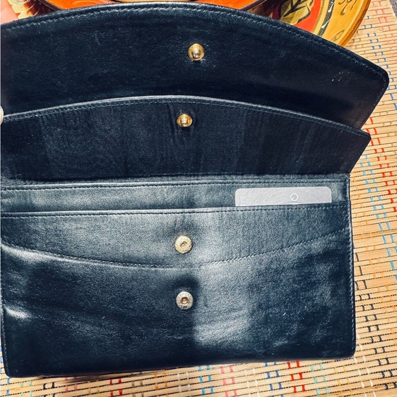 Chanel Double Flap Pouch🥰Rare vntg 🥰Super Attractive🥰 Beautiful piece Authentic💯 - Picture 12 of 16